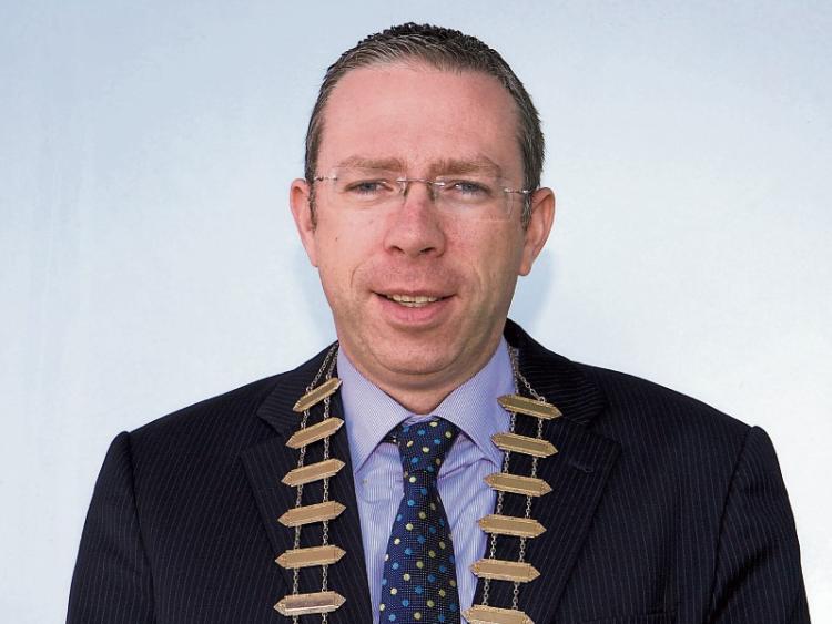 Longford chamber of Commerce joins forces with seven other chambers to demand action on midlands and west of Ireland roads 