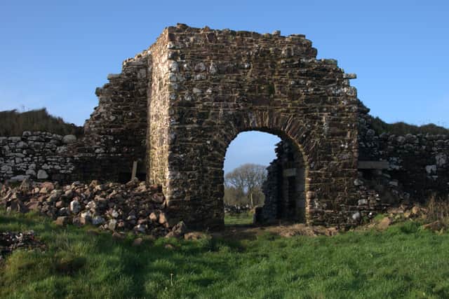 The oldest part of the castle, which is believed to have been built and rebuilt in several phases, is believed to date back to between the mid-1400s and the 1530s.