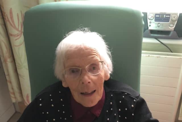 Elizabeth (Betty) O'Neill (née Moore), Higginstown, Granard, Longford / Celbridge, Kildare