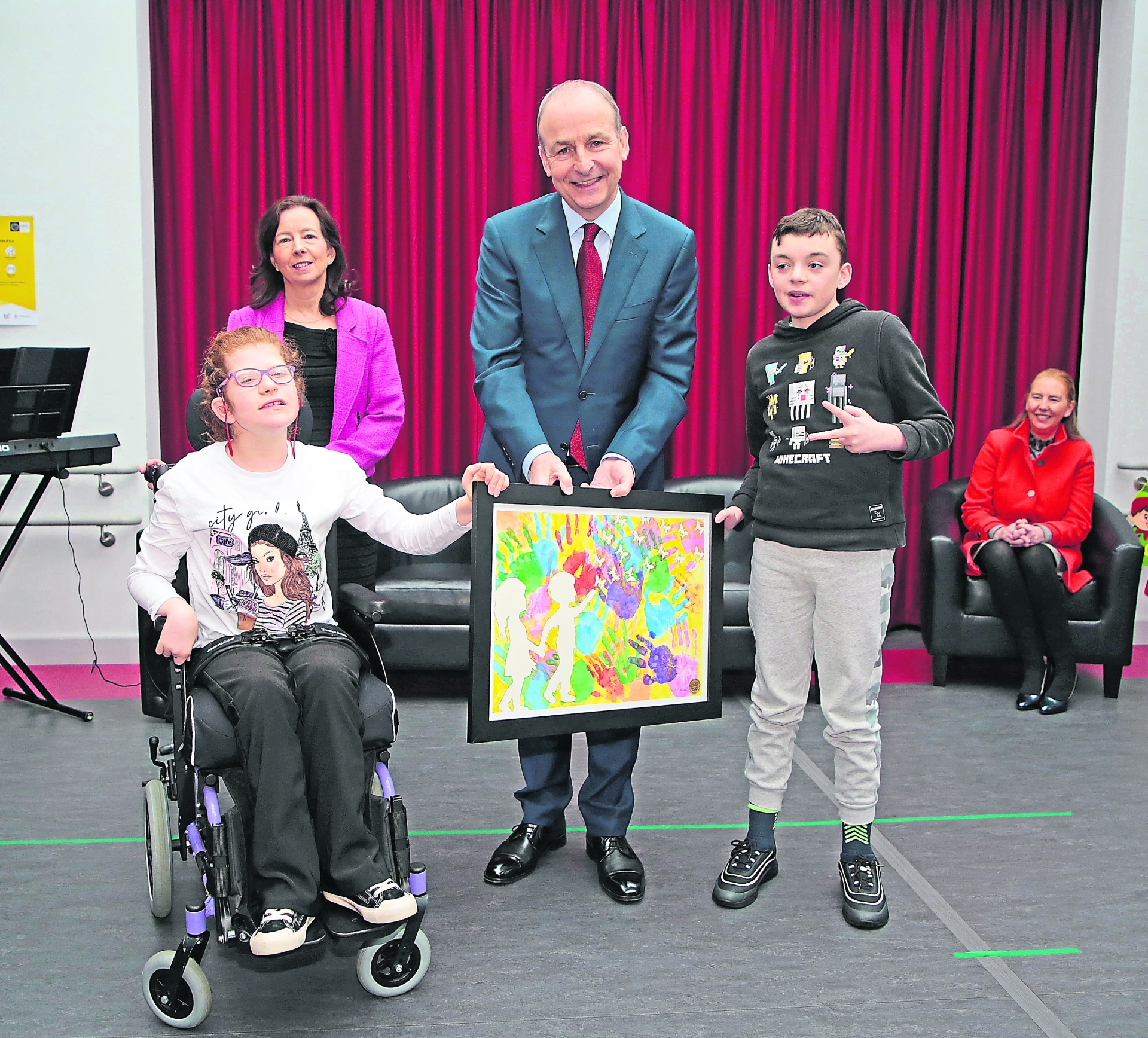 The pupils of St Christopher's Special School, Battery Road, Longford made a presentation of their art work to An Taoiseach Micheál Martin to mark his visit to the school last Friday