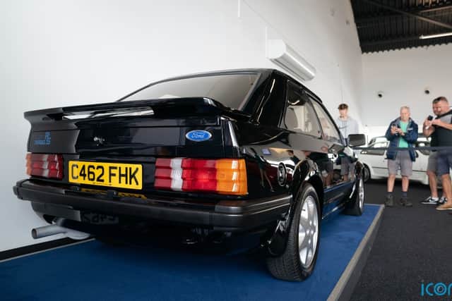 The Ford factory’s special vehicle engineering department was tasked to supply the car and it fitted a regular five-slat front grille to assist in the “stealth makeover”. There was also a secondary rear-view mirror for the protection officer with a radio in the glove box, with the cable still visible.
