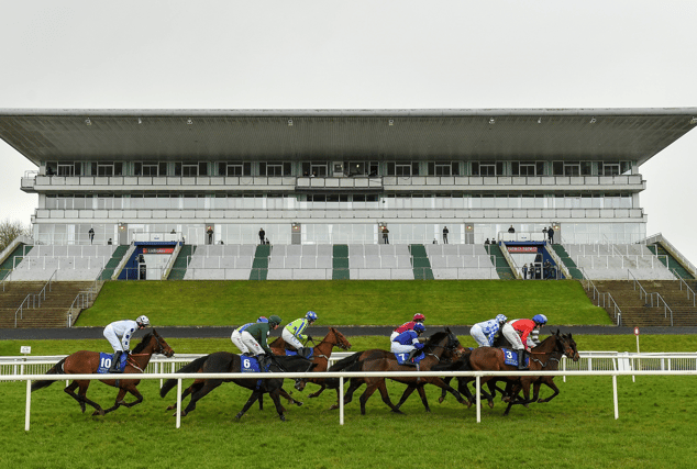 TG4 will feature live horse racing from Limerick Racecourse on Sunday