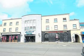The Eyre Powell, Newbridge