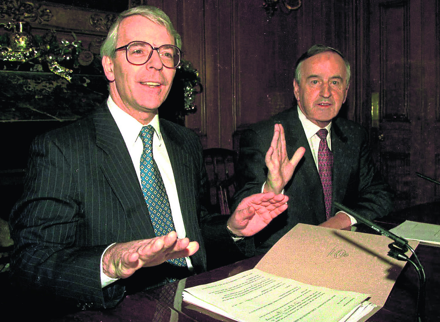 Sir John Major, former British Prime Minister, and former Taoiseach, the late Albert Reynolds, at the signing of the Downing Street Declaration on December 15, 1993.