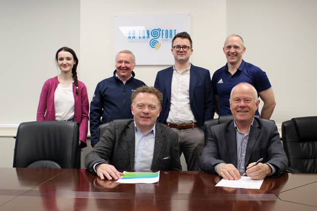 Members of the Environment team at Longford County Council, Aisling Murphy, Bernard Shea, Richard Smith and Gary Brady with Cathaoirleach Cllr Garry Murtagh and Chief Executive of Longford County Council Paddy Mahon for the signing of the Climate Action Charter