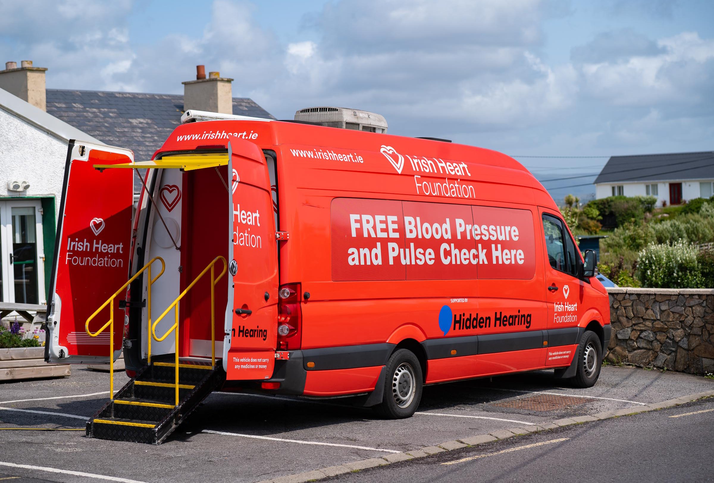 Free heart checks as mobile health unit visits Longford