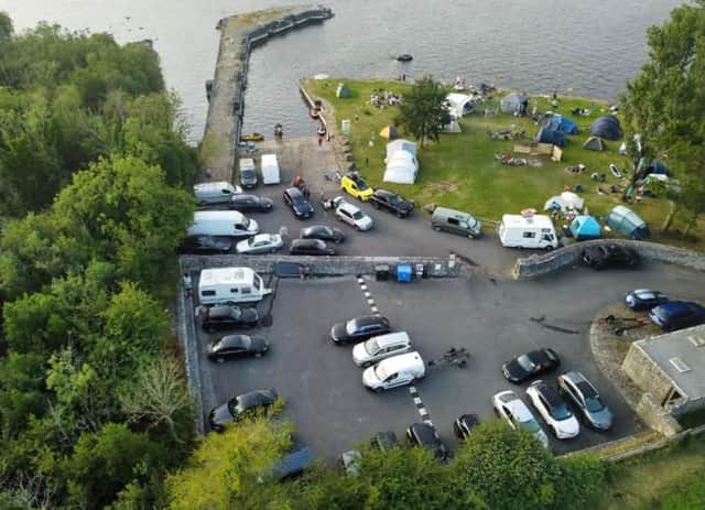 Barley Harbour during a busy period where cars are parked in a manner that inadvertently blocks access to the slipway
