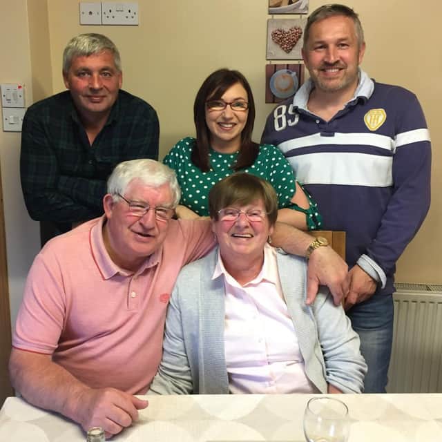 Michelle Victory-Linnane (centre back row) with her brothers Dean (left, back row) and Paul (right, back row) and her late parents Liam and Breda Victory
