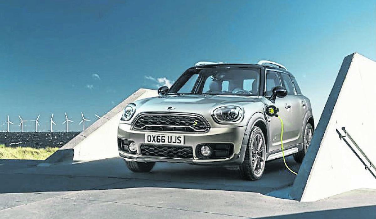 The Mini Plug in Hybrid Longford Live