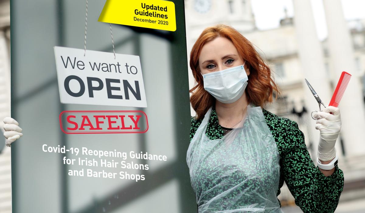 Hairdressers call for fully vaccinated people to be allowed return to
