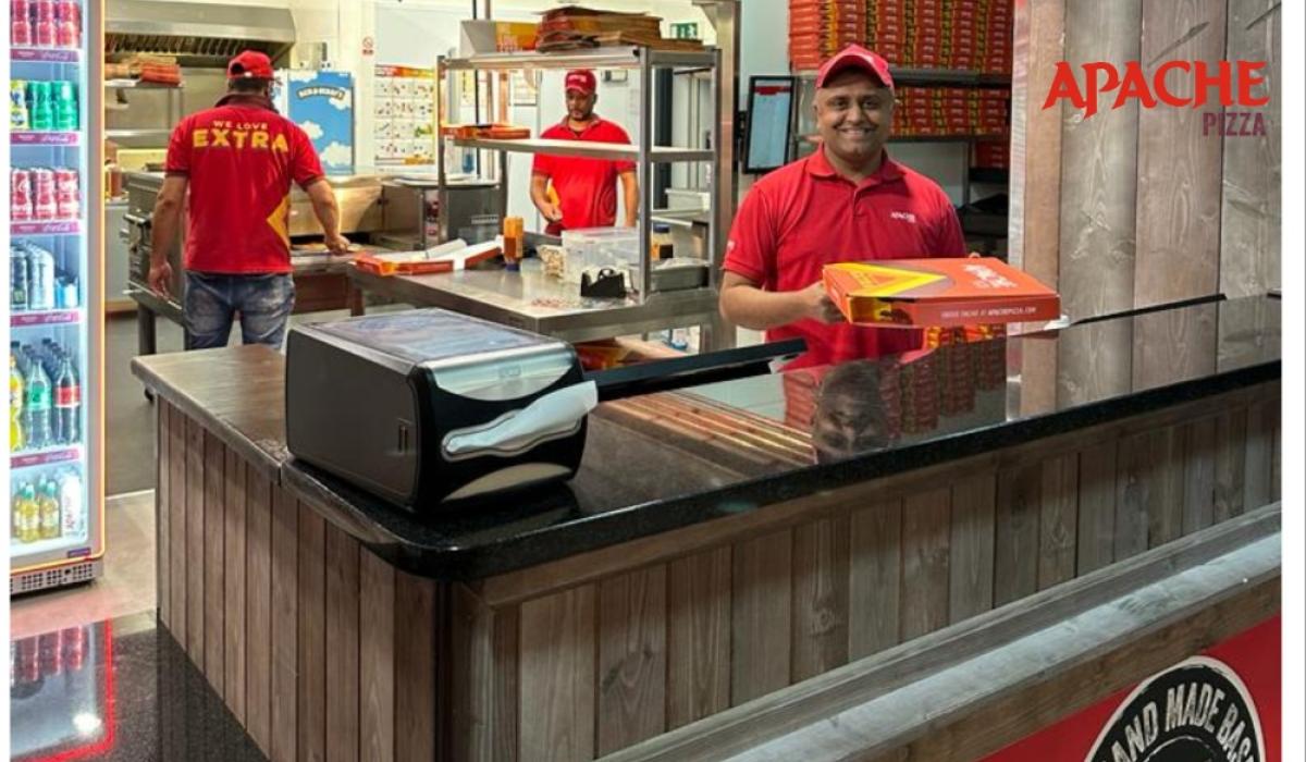 Apache Pizza celebrates 200th store opening in Longford! Longford Live