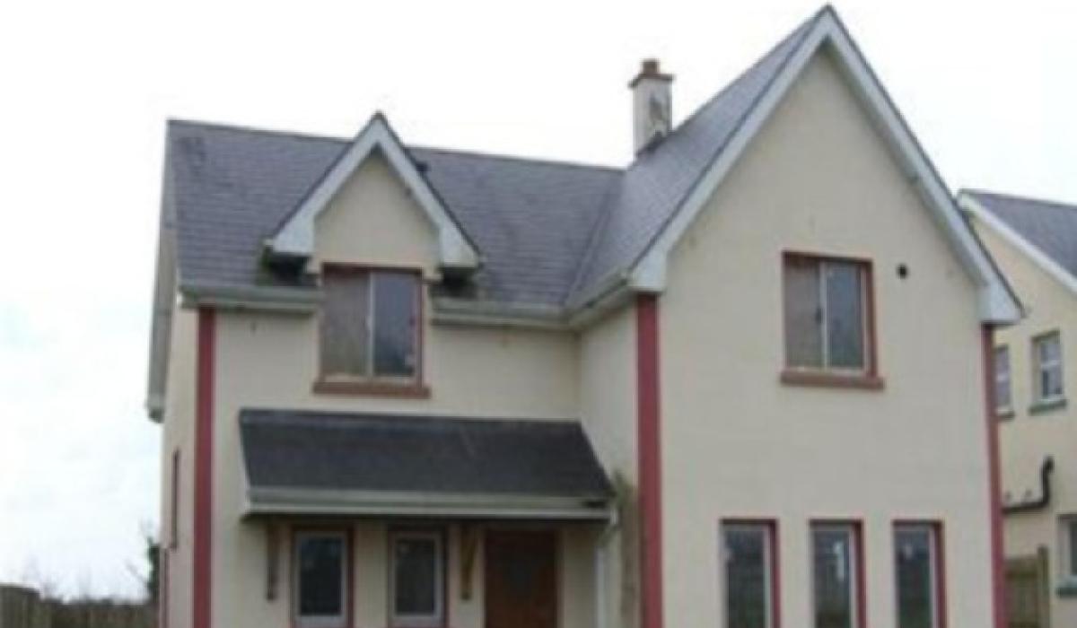 Rock bottom Reserves at Auction Longford Live