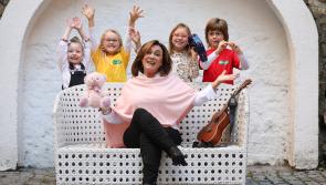 Irish Celtic folk singer Mary Black launches Grandparent of the Year award 2018 at Specsavers Longford