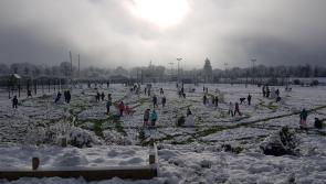 WEATHER UPDATE: Met Éireann forecasts that significant accumulations of snow  possible as cold snap continues