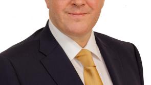 Sinn Féin MEP Chris MacManus accuses Britain of playing a reckless game with the lives of honest hard working people on the island of Ireland