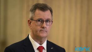 DUP leader repeats threat to collapse Stormont over Irish Sea border