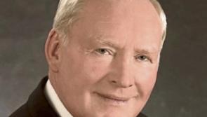 McEntire seeks Four White Walls revival
