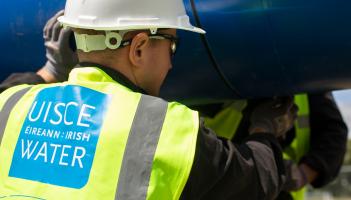 &Uacute;isce &Eacute;ireann