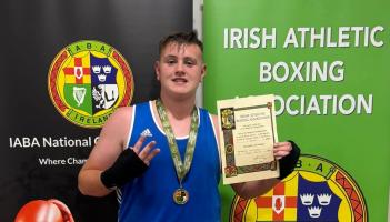 Longford boxer produces brilliant performance as he captures national title in style 
