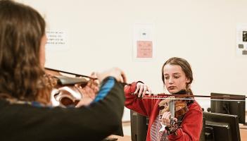 violin teacher and student Music Generation