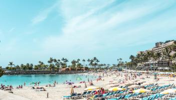 Irish holidaymakers warned as popular destination placed on 'no travel' list for 2026