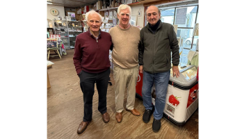 Chance meeting of Longford neighbours from the 1970s evokes great memories and laughter