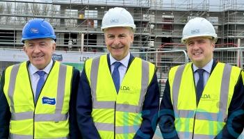 Taoiseach welcomes postponement of strikes against Iranian energy infrastructure