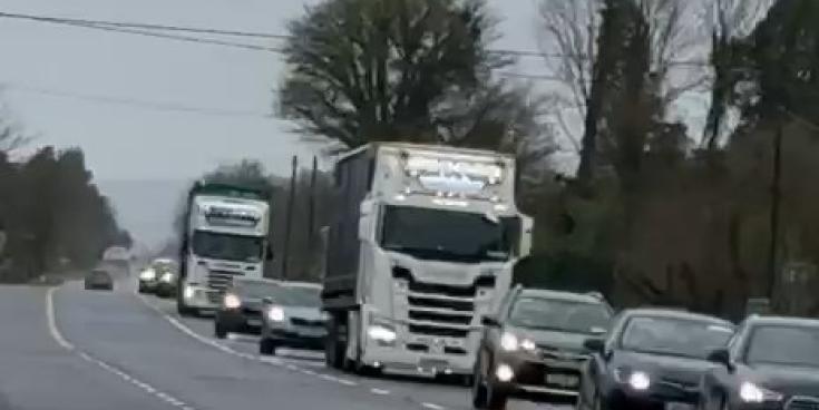 The slow-moving convoy on the N5