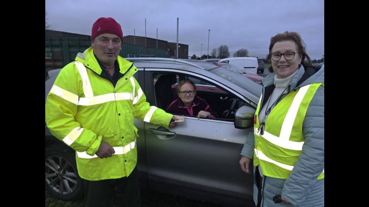 Check!!! Christmas comes early as Jacinta hits jackpot&nbsp;at AG drive-in bingo in Longford 