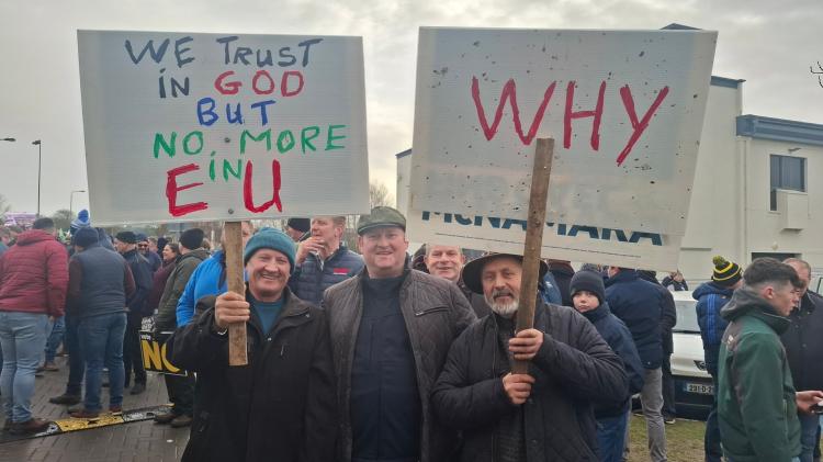WATCH | Annoyed Longford farmer demands to know why are farmers being sold out over Mercosur