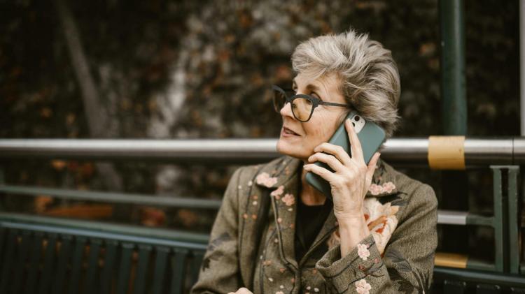 Longford&rsquo;s friendly phone call service