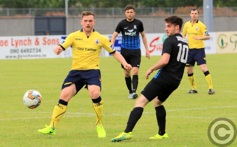 Enda Curran the saviour as Longford Town snatch draw against Athlone  