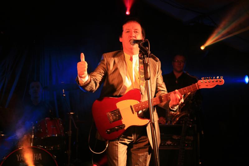 Longford country music star Declan Nerney looking forward to big Roscommon and Drumlish gigs