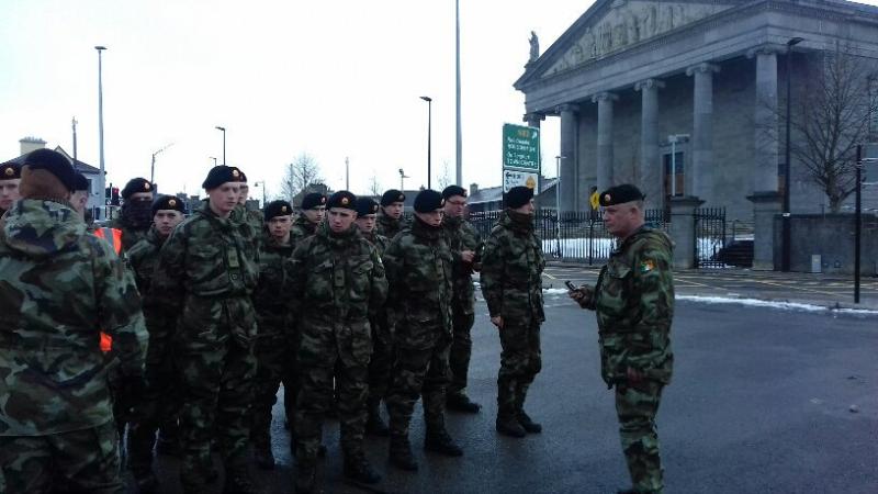 Soldiers back in Longford and help clear snow from around iconic St Mel's Cathedral