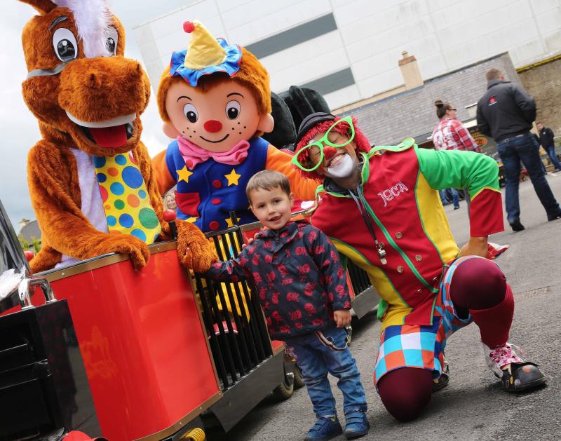 Fantastic mix of vintage and family fun for all at 13th Longford Vintage Club Show 