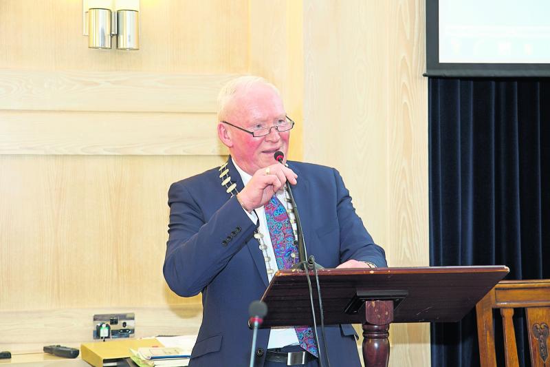 Cathaoirleach, Cllr Luie McEntire 