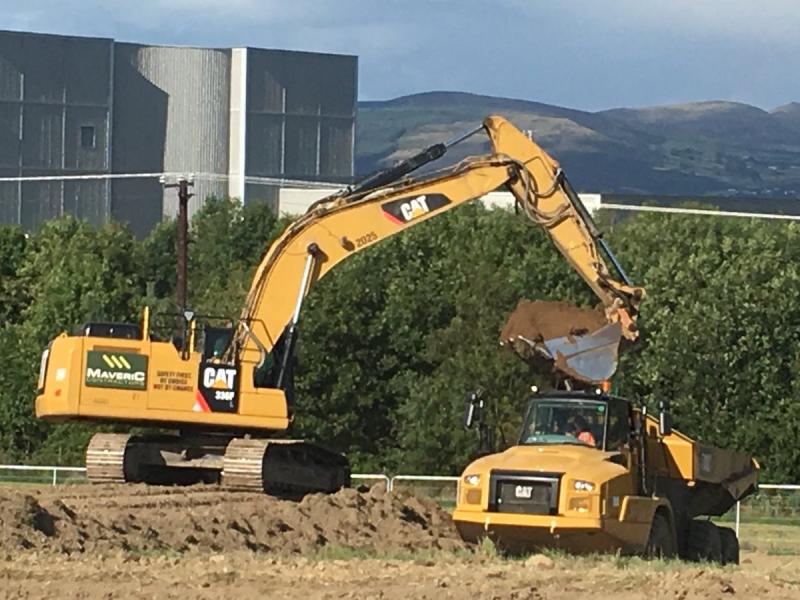Construction companies experiencing severe difficulties in sourcing workers