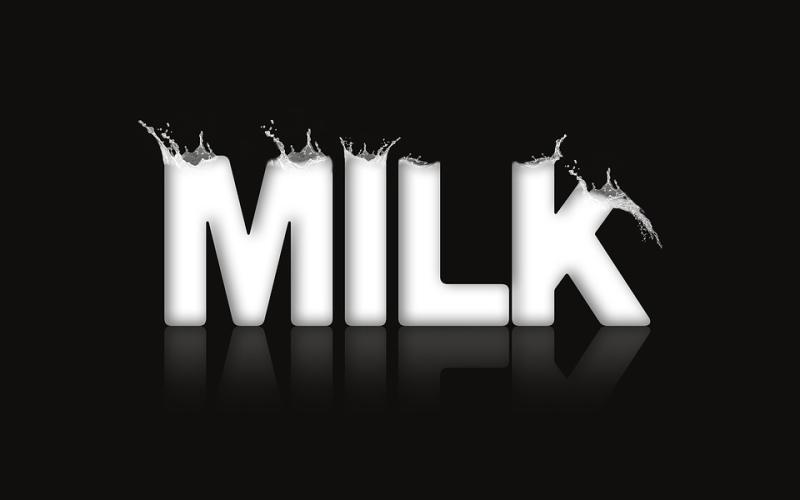 Iceland store in Longford to pay  milk suppliers an extra 2c per litre