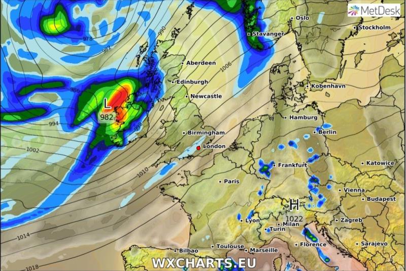 Met Éireann issues Status Orange wind warning  as Storm Ali bears down on Ireland