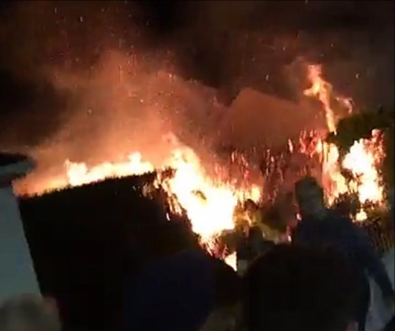 Gardaí probe cause of raging Drumlish blaze 