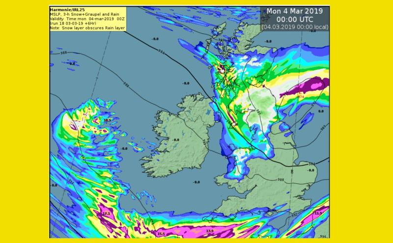 ALERT | Gardaí and Met Éireann warn that Storm Freya snow will make for 'very dangerous' driving conditions on Monday morning