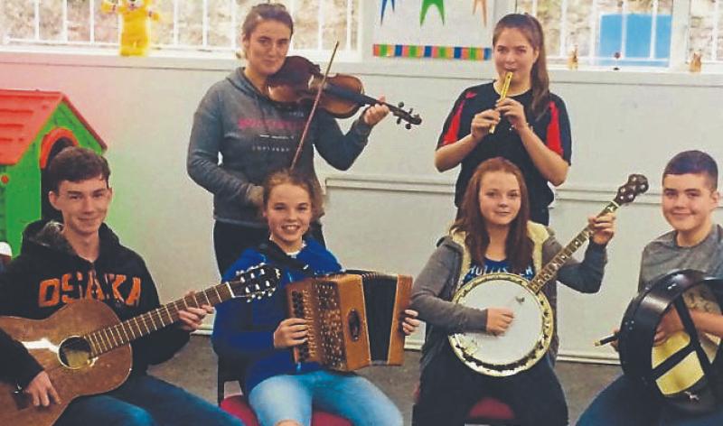 Traditional Irish group, Meabhrach, from Granard, who will perform in France