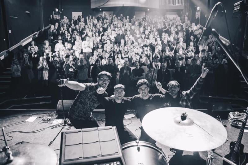 Brave Giant bring incredible show to Backstage Theatre