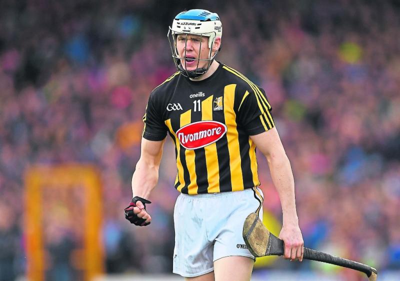 Any Longford hurlers think they can beat Kilkenny's TJ Reid in the 'hurl & toilet roll' challenge!