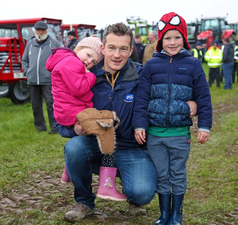 Pictured at last year's run were Pauric Connolly (sponsor), April and Oscar Connolly PICTURE: SHELLEY CORCORAN