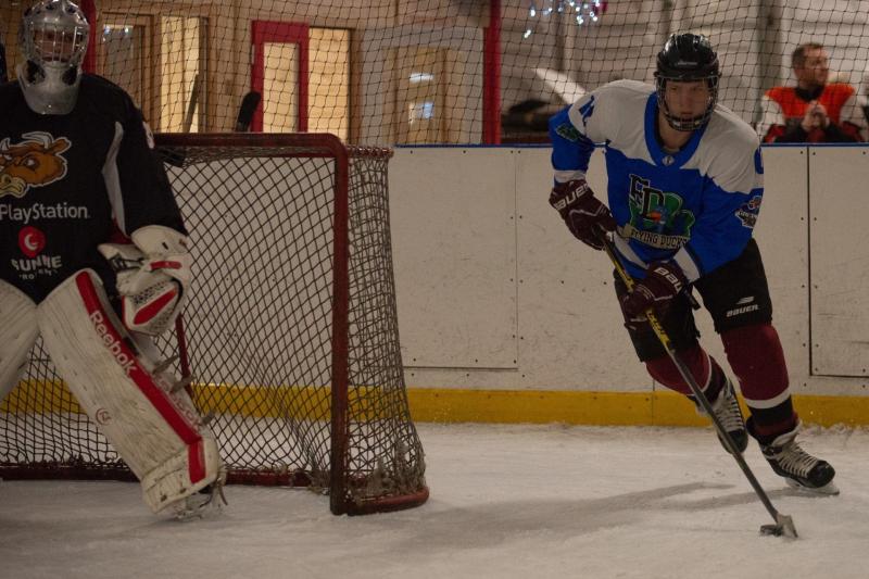 Ingus (right) in action 