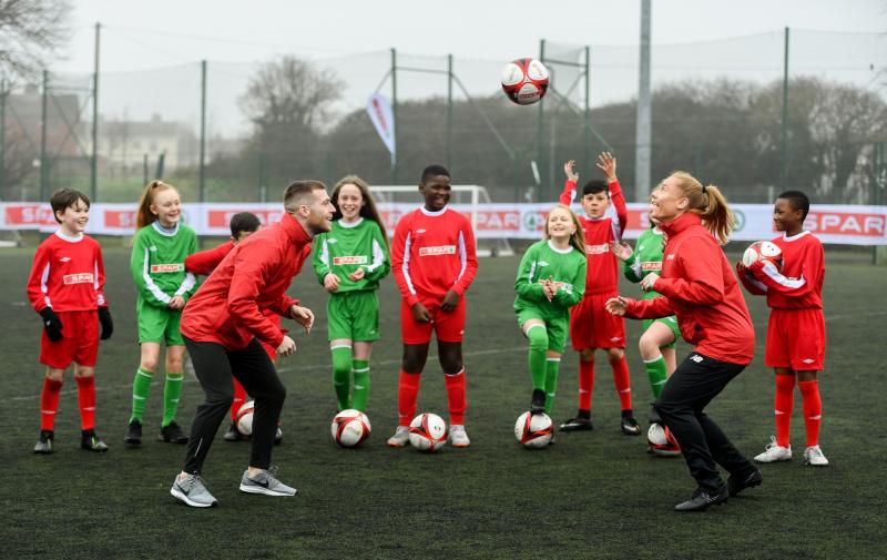 SPAR 5s ambassadors and Ireland internationals - Jack Byrne and Amber Barrett