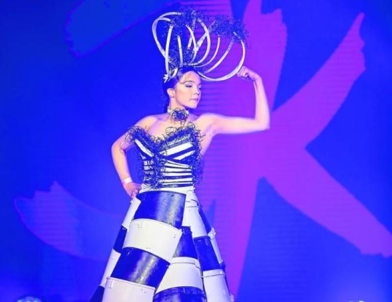 Junk Kouture
