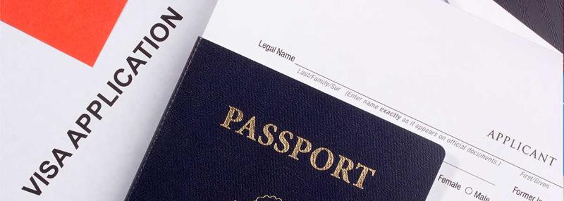  Irish citizens abroad are advised to err on the side of caution as Covid-19 threatens to close borders 