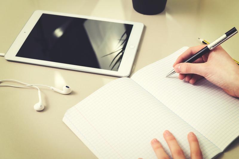Turn Clicks into Customers and Likes into Leads! FREE Course on How to Build a Digital Marketing Plan